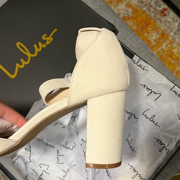 Lulus Bone Pointed Toe Heel - Picture 3 of 4